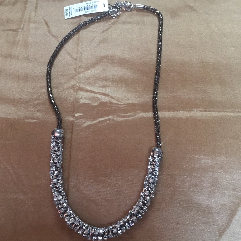 Lady necklace
